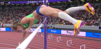 Tina Šutej v prehodu čez letvico